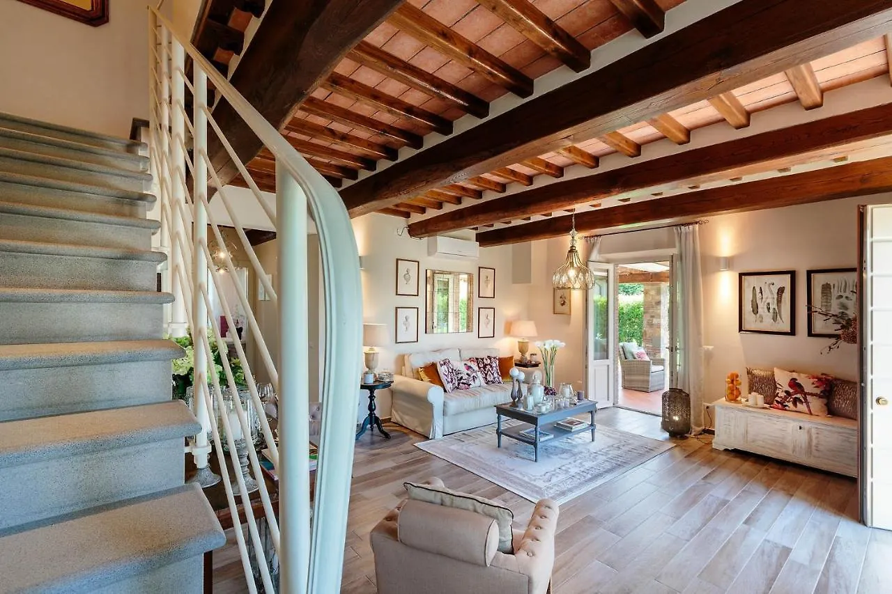 Villa Pemola A Luxury Farmhouse With Garden And Bikes In Lucca Town كابانّوري 0*,  إيطاليا