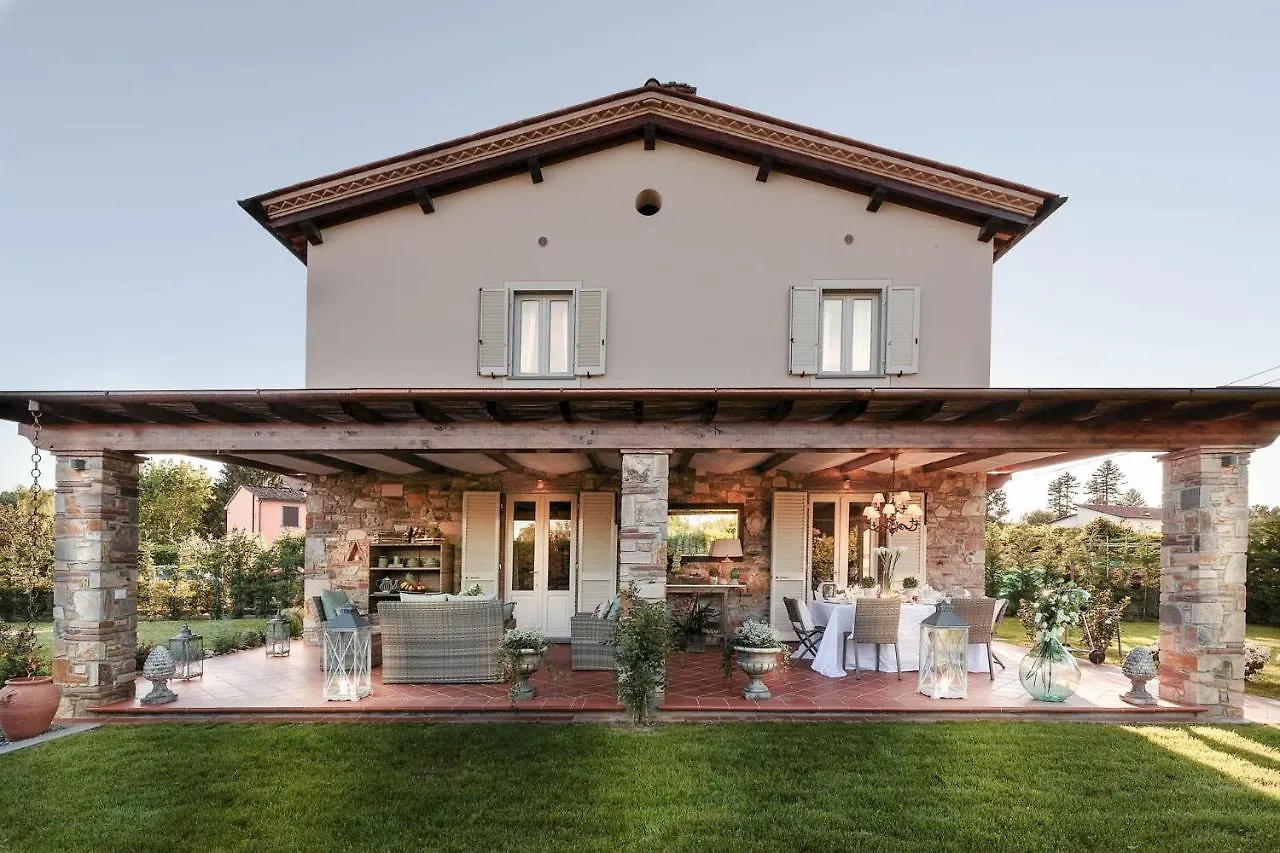 Villa Pemola A Luxury Farmhouse With Garden And Bikes In Lucca Town Capannori