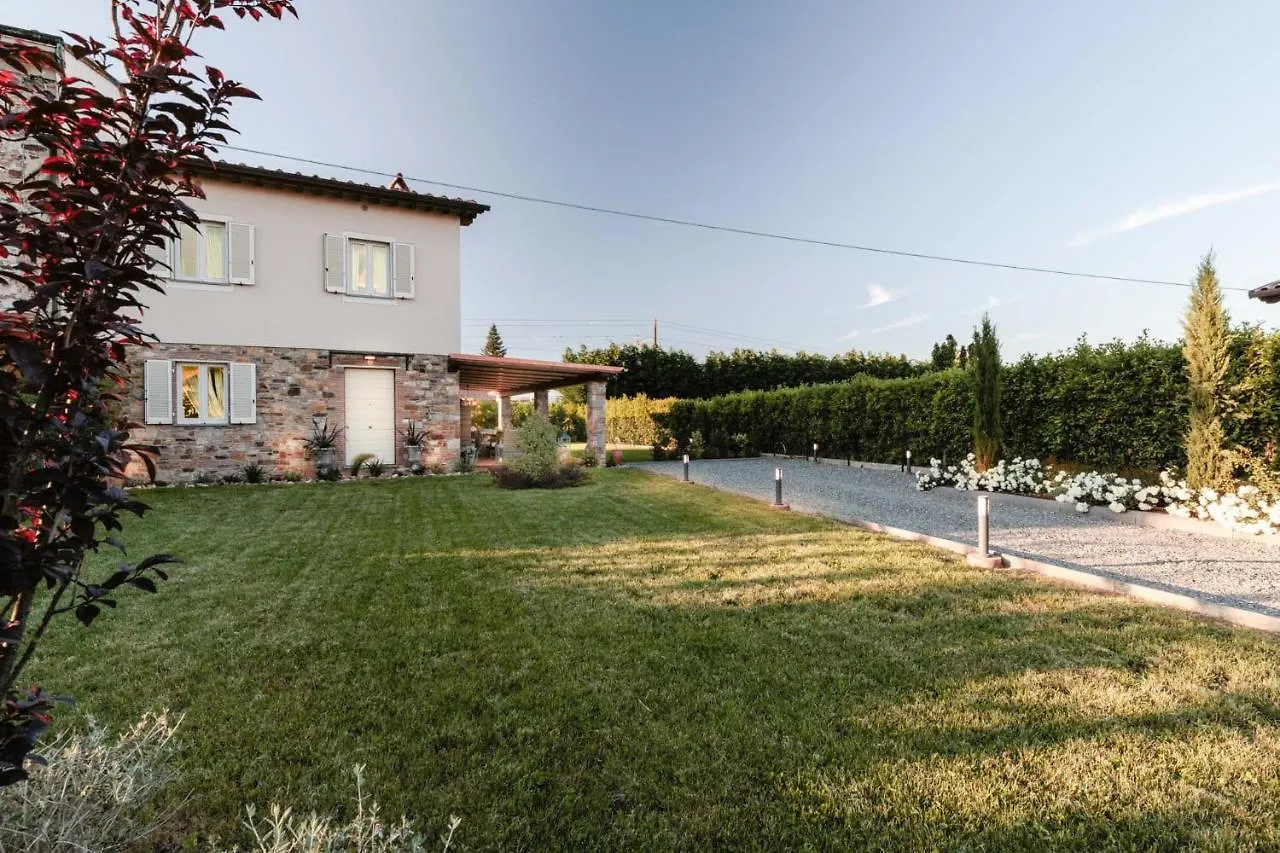 Villa Pemola A Luxury Farmhouse With Garden And Bikes In Lucca Town كابانّوري