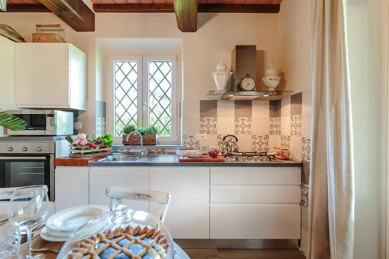 Villa Pemola A Luxury Farmhouse With Garden And Bikes In Lucca Town Capannori 0*,