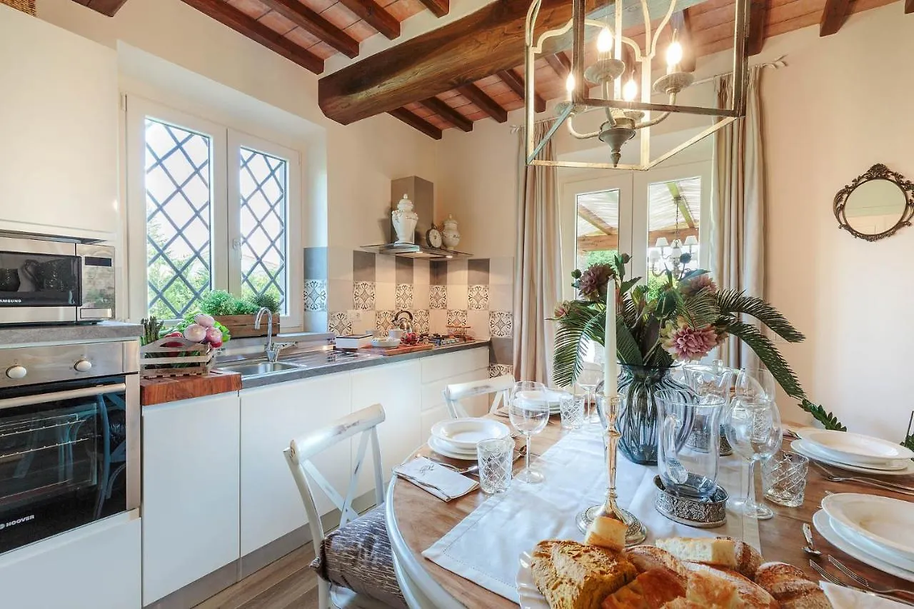 Villa Pemola A Luxury Farmhouse With Garden And Bikes In Lucca Town كابانّوري